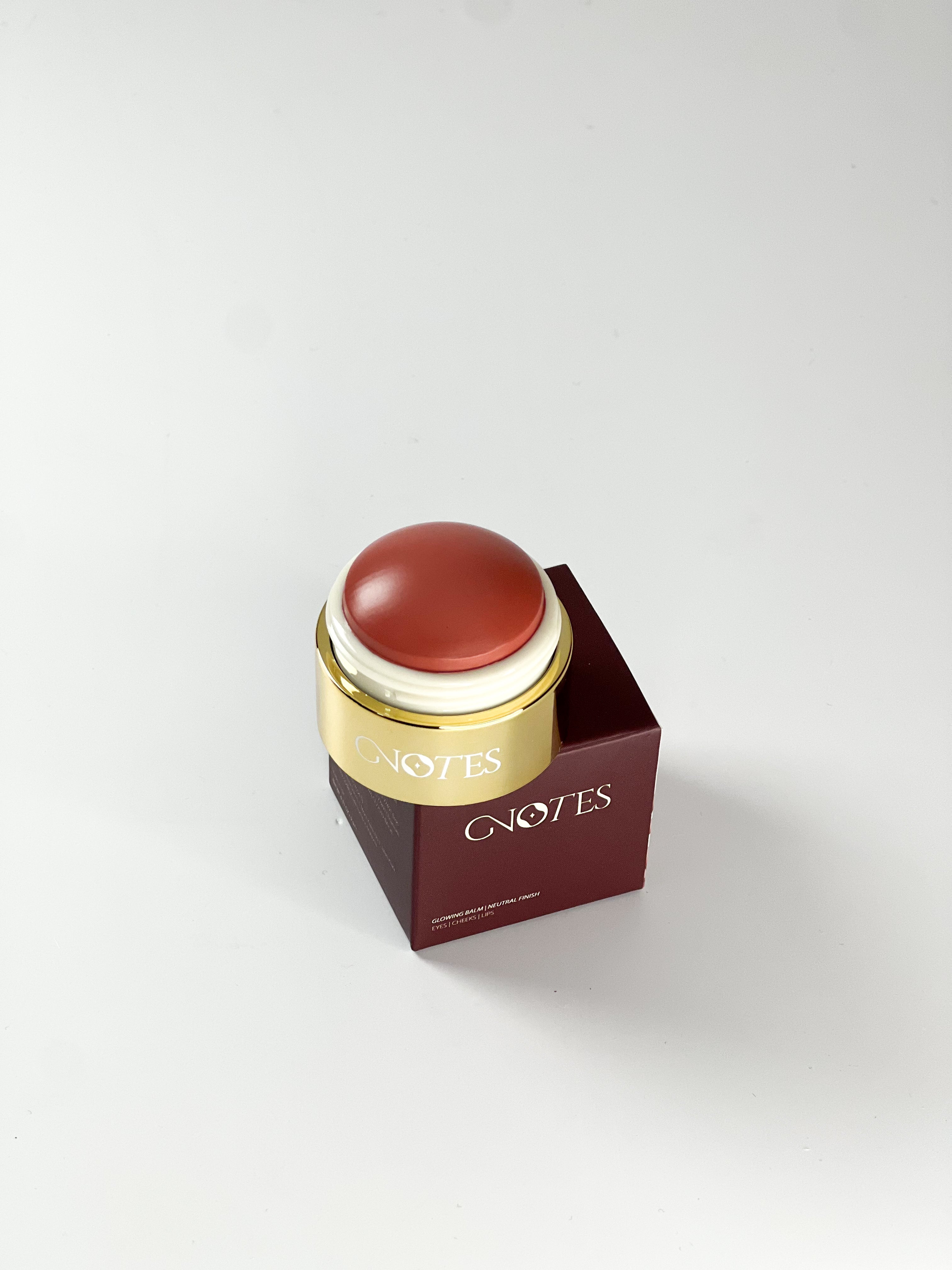 Glowing Balm in Peach Whisper